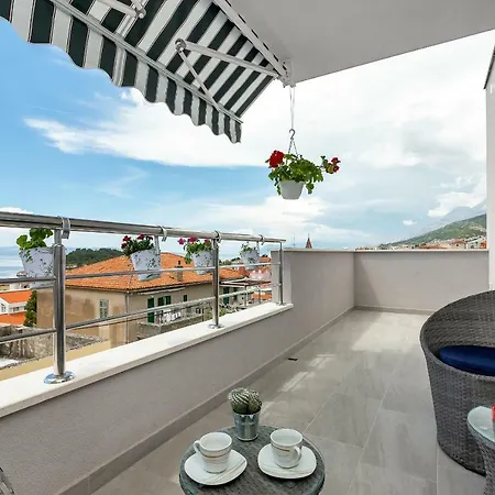 Apartman Jug Makarska Exterior photo